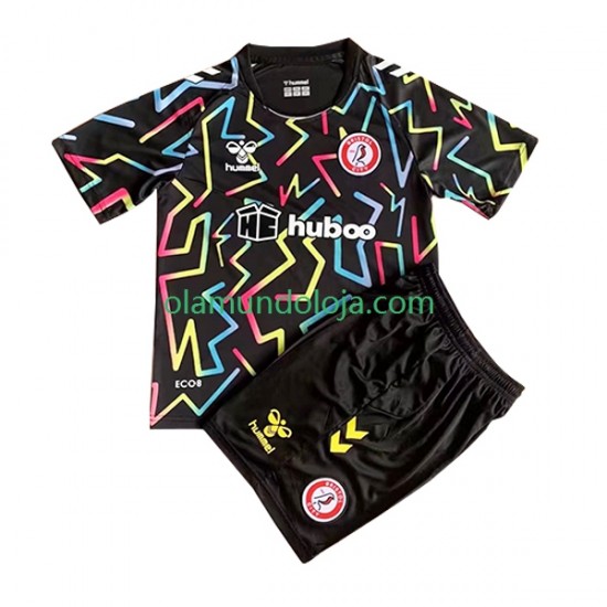 Camisola Bristol City Guarda-redes Criança Equipamento Primeiro 2022-2023 Manga Curta